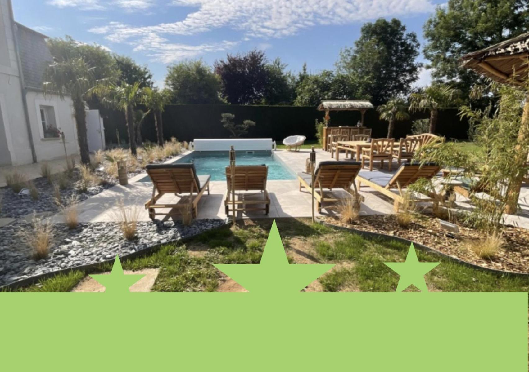 Bed and Breakfast Le Petit Manoir Farceaux Экстерьер фото
