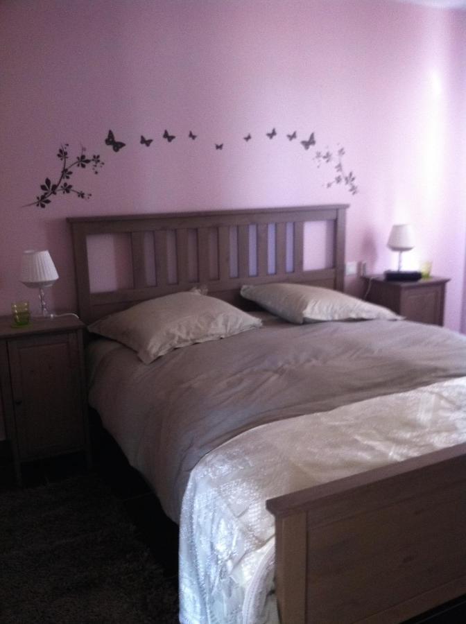 Bed and Breakfast Le Petit Manoir Farceaux Экстерьер фото